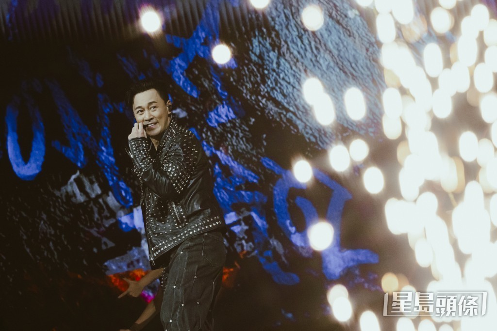 一連5場《LOVE FLOWS林峯澳門演唱會》圓滿舉行。 一連5場《LOVE FLOWS林峯澳門演唱會》圓滿舉行。