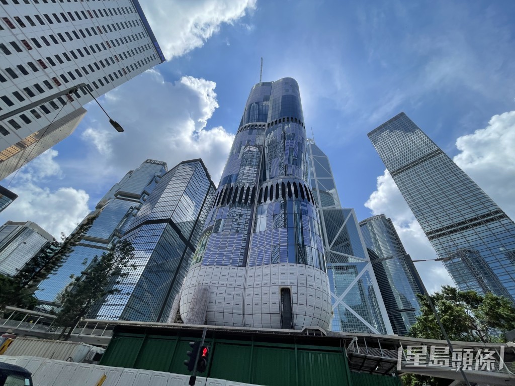政府指出在访港旅游业和私人消费支持下，香港经济在2023年第三季继续恢复。资料图片