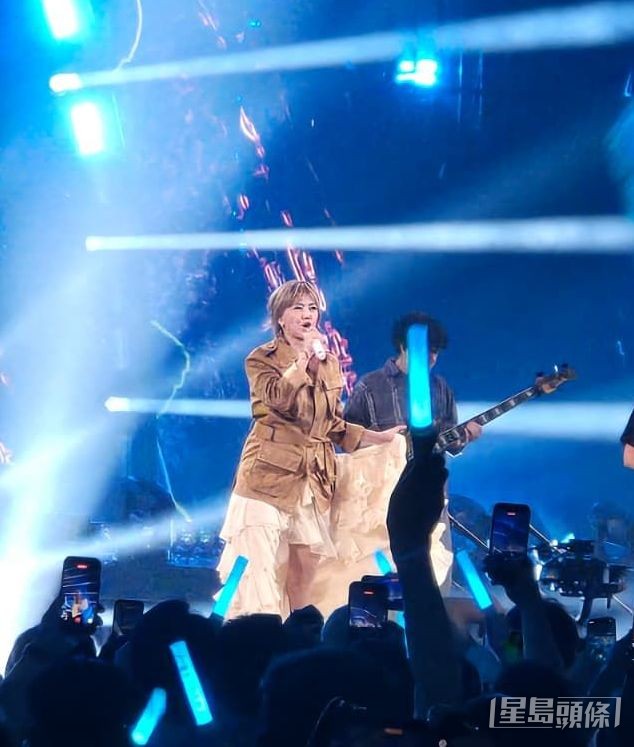 孫燕姿「就在日落以後」香港巡唱昨晚在啟德主場館圓滿落幕。