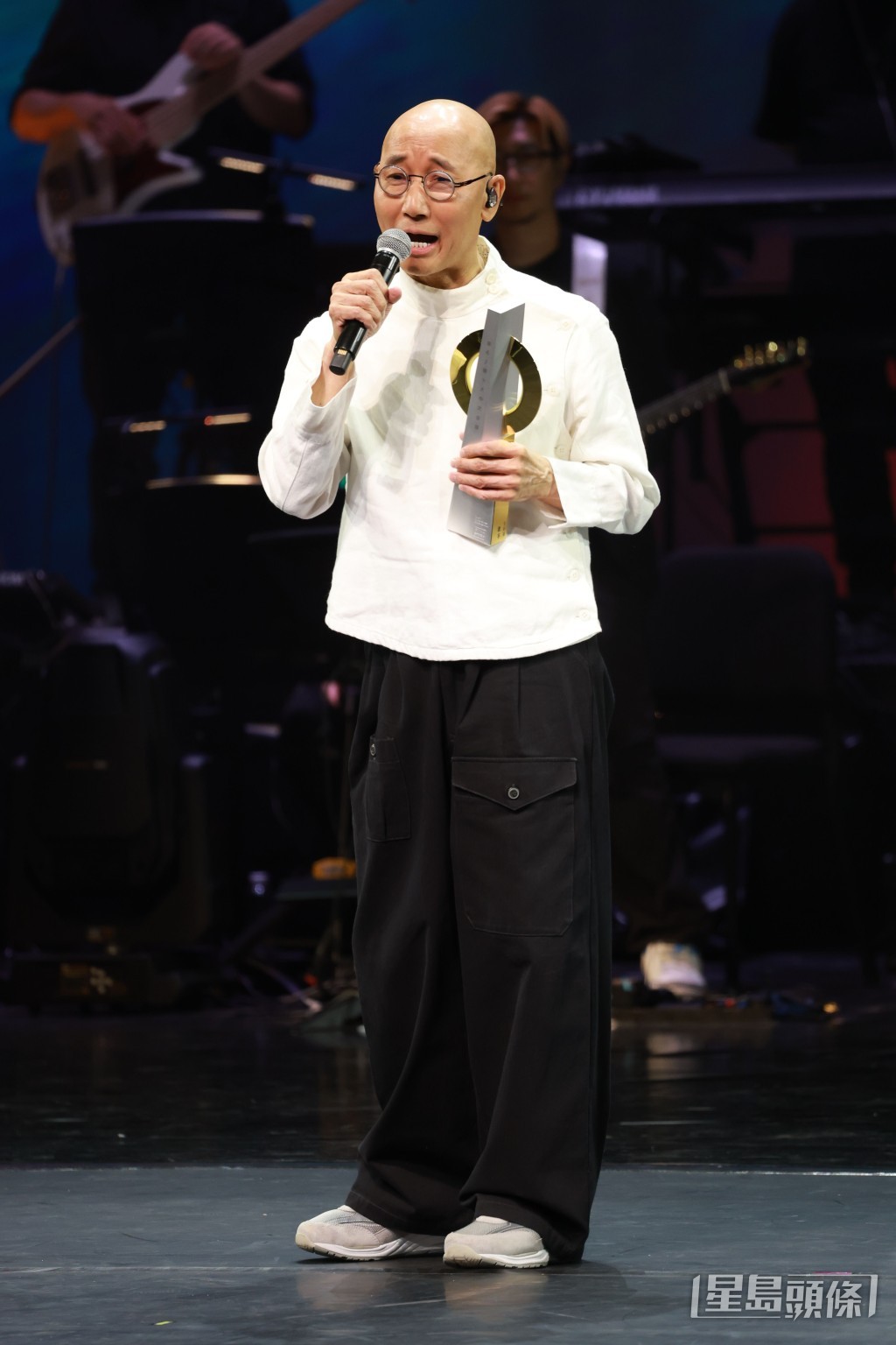 75歲盧冠廷樂壇成績獲肯定。