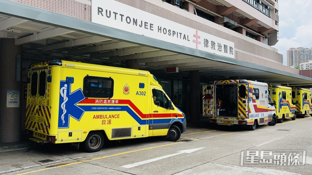自殺女子被送往律敦治醫院搶救。 自殺女子被送往律敦治醫院搶救。