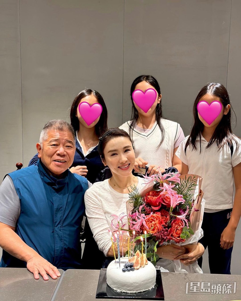 黎姿育有三個囡囡。