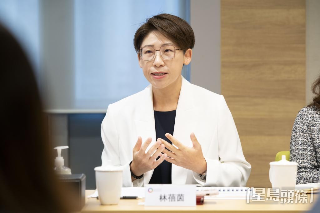 香港註冊中醫學會副會長林蓓茵促請政府加強打擊無牌行醫。