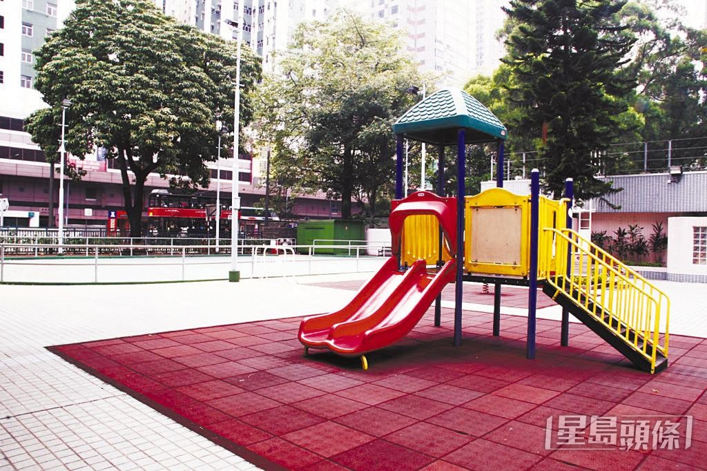 英皇道遊樂場經過翻新後煥然一新。