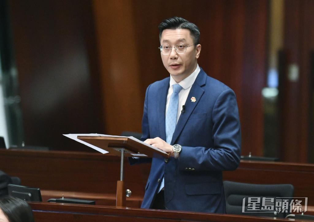 觀塘區議員張培剛表示,部分居民對新的交通安排感到擔憂。 觀塘區議員張培剛表示,部分居民對新的交通安排感到擔憂。