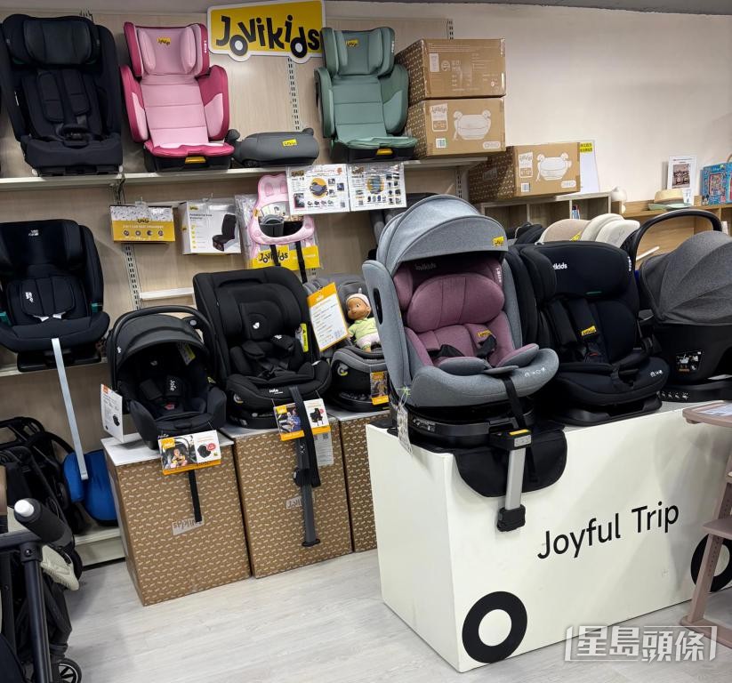 有零售商指,兒童束縛設備的銷售額在條例生效前夕急升。 受訪者提供 有零售商指,兒童束縛設備的銷售額在條例生效前夕急升。 受訪者提供