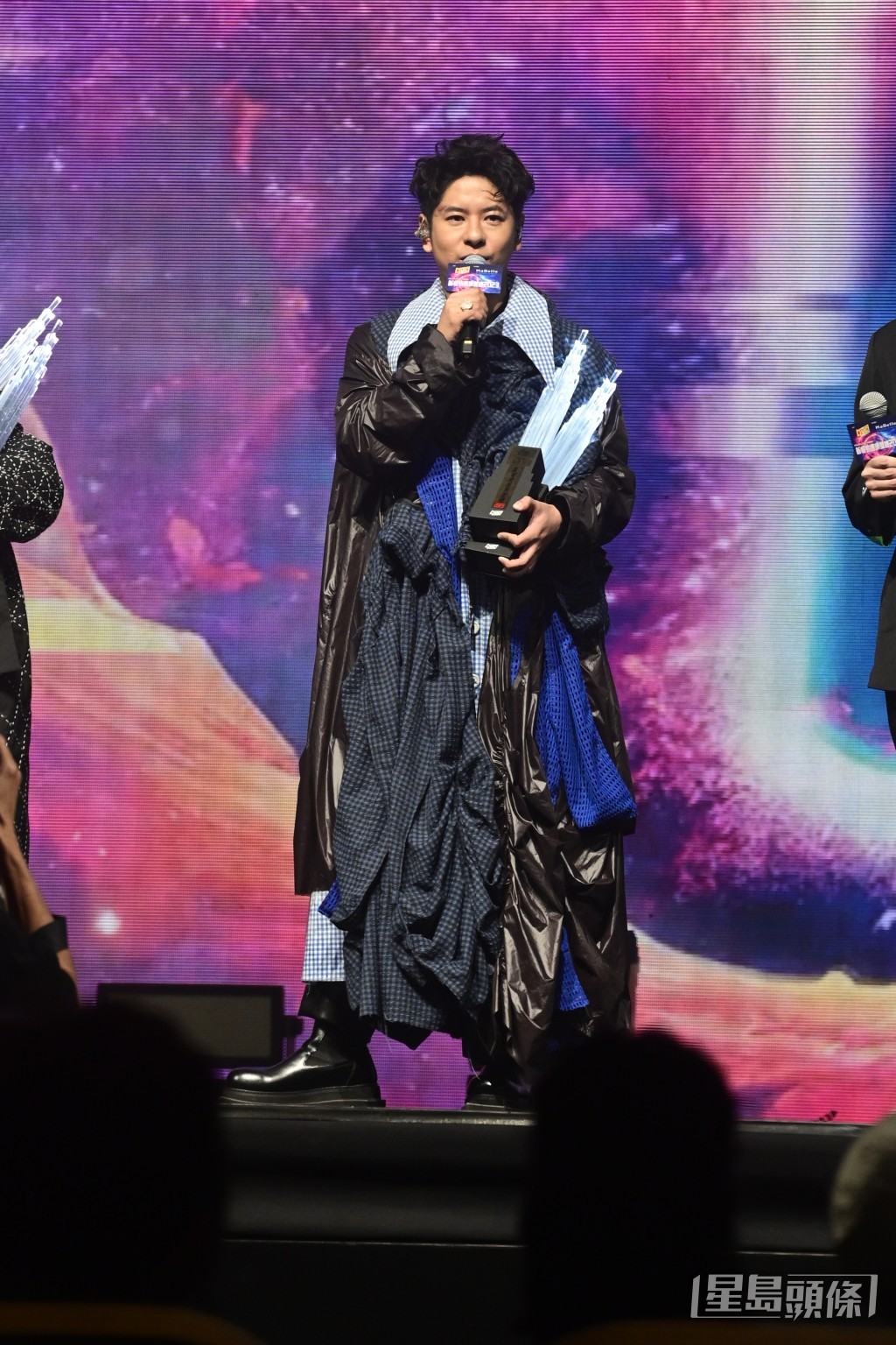 勁爆歌曲:《微時》許廷鏗 勁爆歌曲:《微時》許廷鏗
