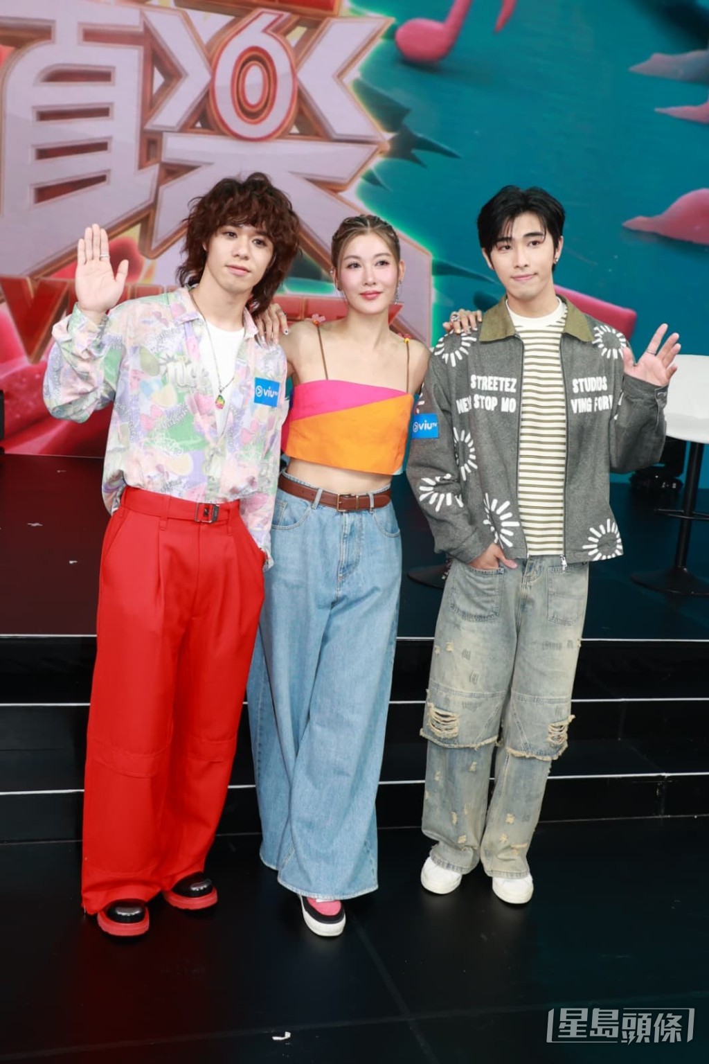Rain、Mike、Phoebus共聚。