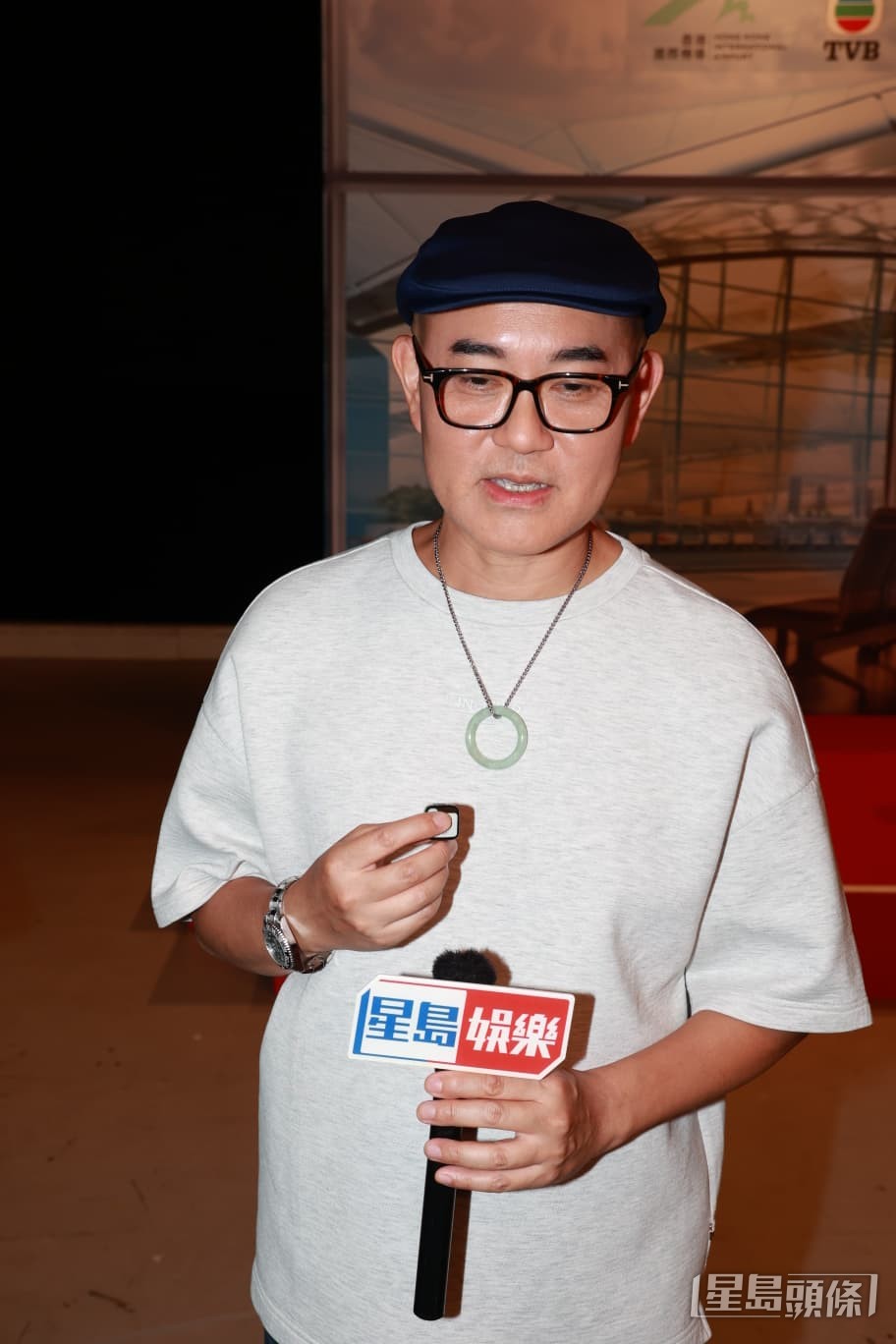 周國豐表示近日依然有流淚及夢見媽媽。