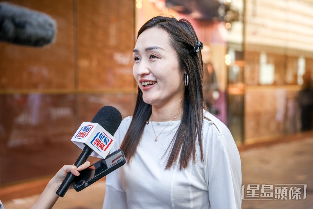 旅客姚小姐表示今次來港兩日，主要是想感受香港的氛圍。  ​