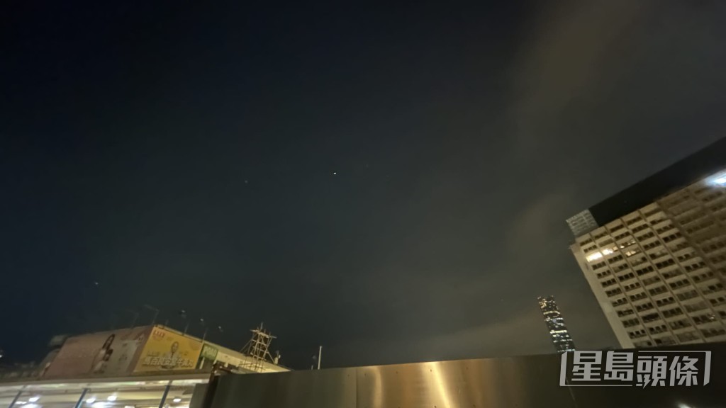 日間部分時間有陽光,最高氣溫約24度。蔡楚輝攝 日間部分時間有陽光,最高氣溫約24度。蔡楚輝攝