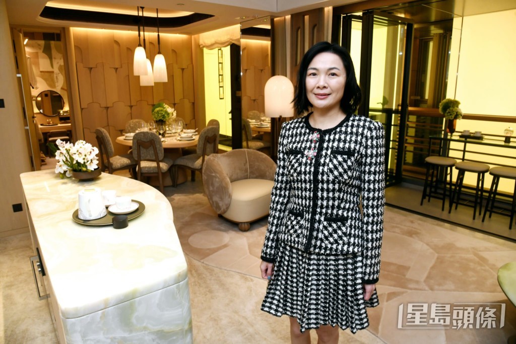 陳惠慈表示，項目目前已暫售5伙，其中呎價最高為20樓B室的中層3房大宅，呎價47,326元。