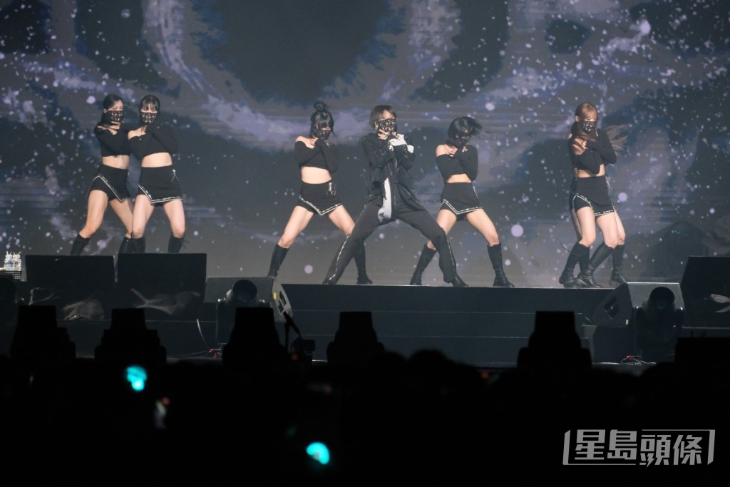 SHINee泰民於10月時來港舉行演唱會。
