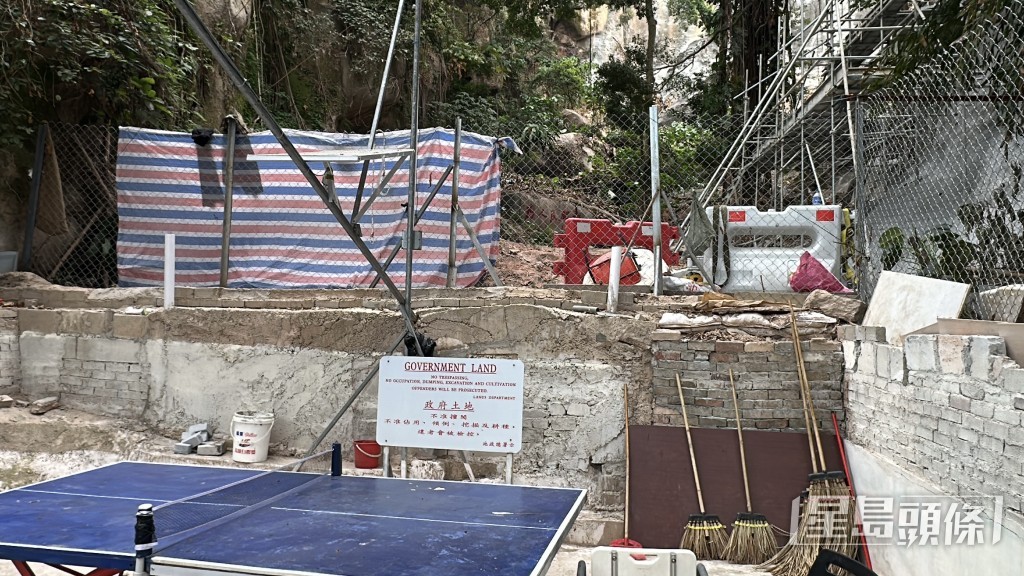 康樂設施仍在。 康樂設施仍在。