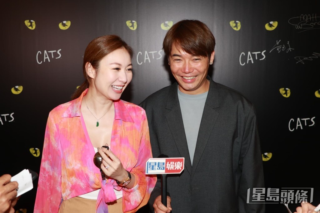 兩人在音樂劇首映中重談莊思明婚禮上的「神級口誤」。 兩人在音樂劇首映中重談莊思明婚禮上的「神級口誤」。
