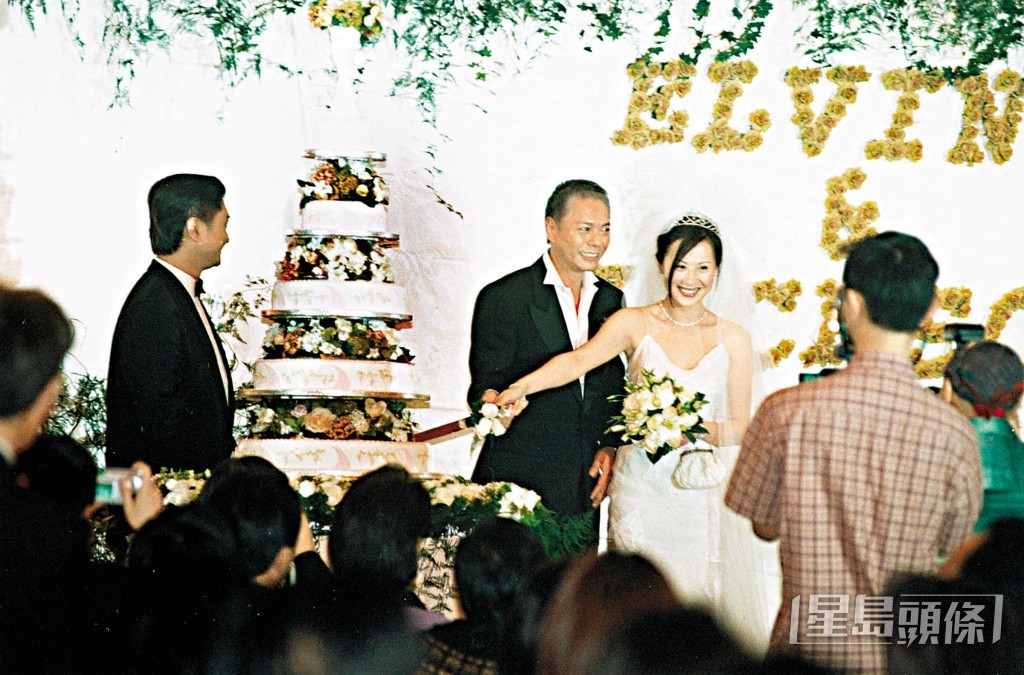 江欣燕2001年與拍拖十年的商人吳積遜（Jackson）結婚，婚後更淡出幕前變身闊太多年。