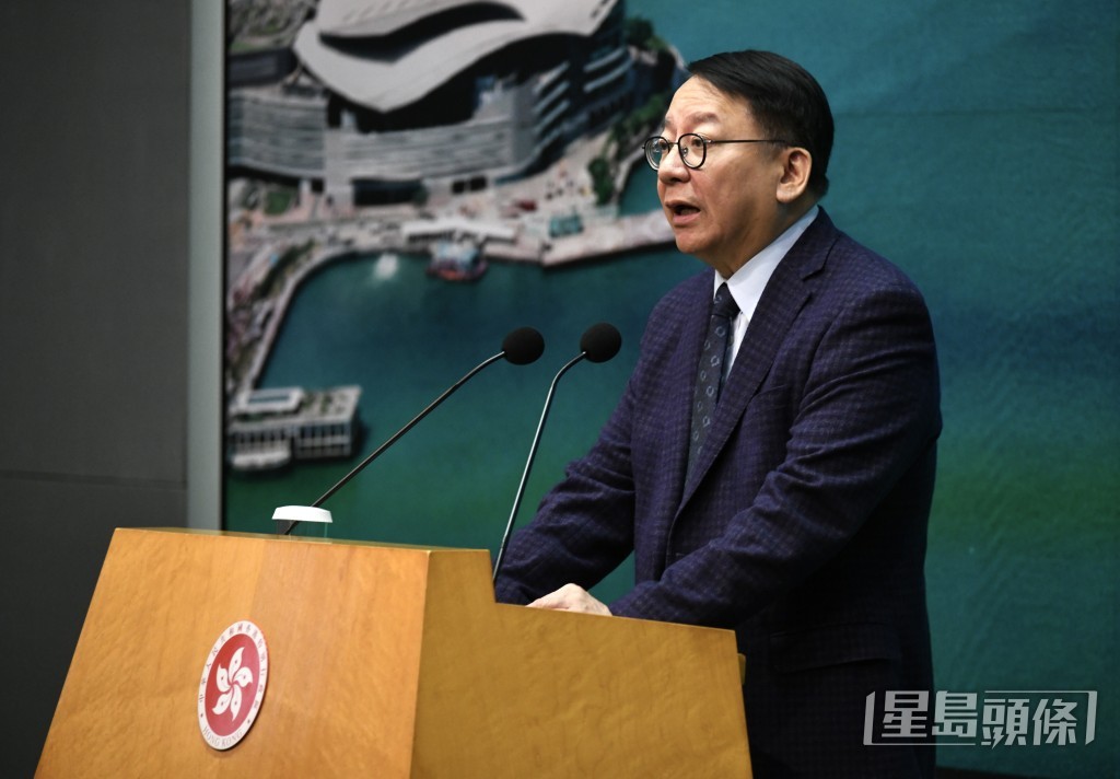 陳國基指全港18區的民政專員將出任區議會主席是任重道遠。何君健攝