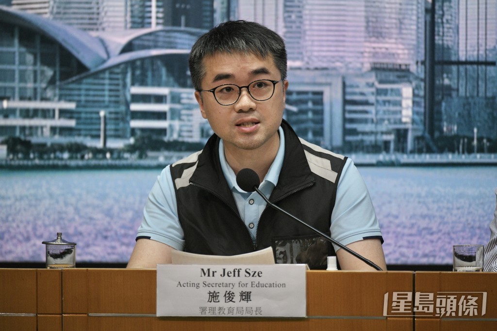 署理教育局局長施俊輝。陳浩元攝