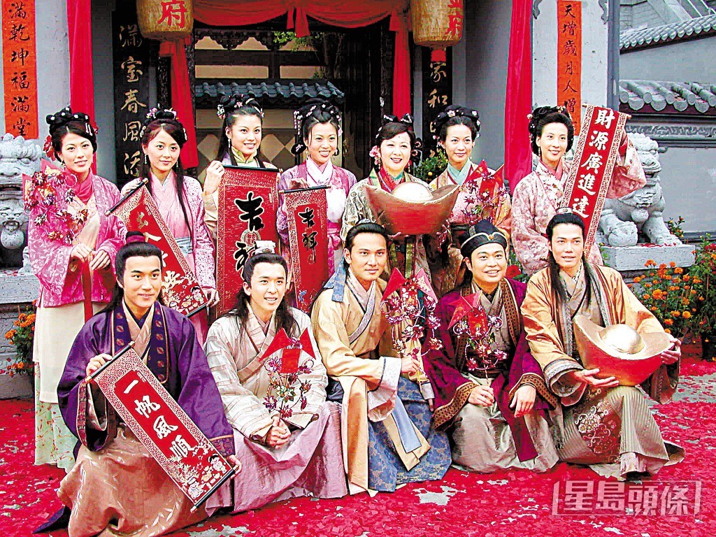 在《皆大歡喜》演出「金日」成為陳彥行的經典作品。 在《皆大歡喜》演出「金日」成為陳彥行的經典作品。
