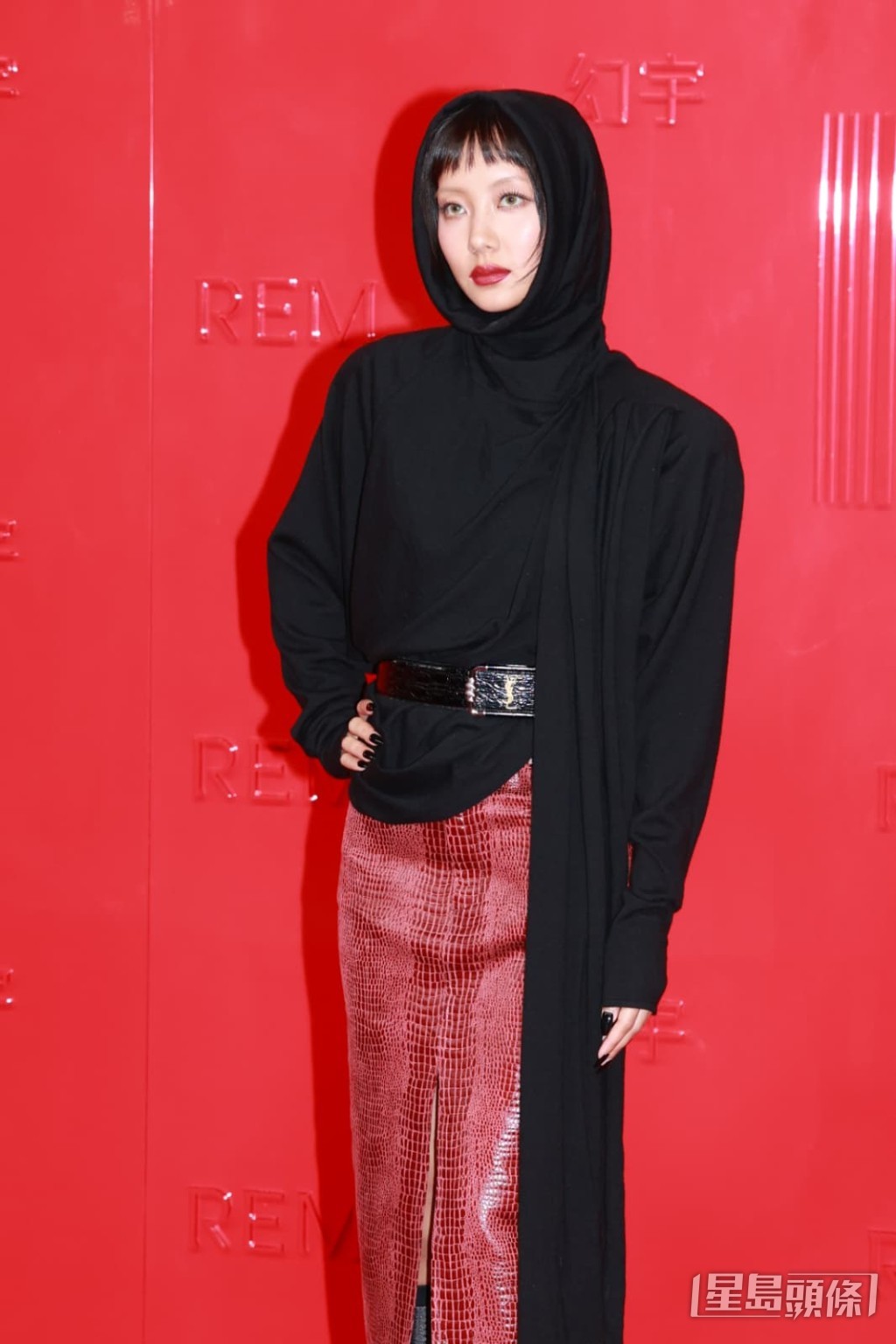 邱彥筒係型女。