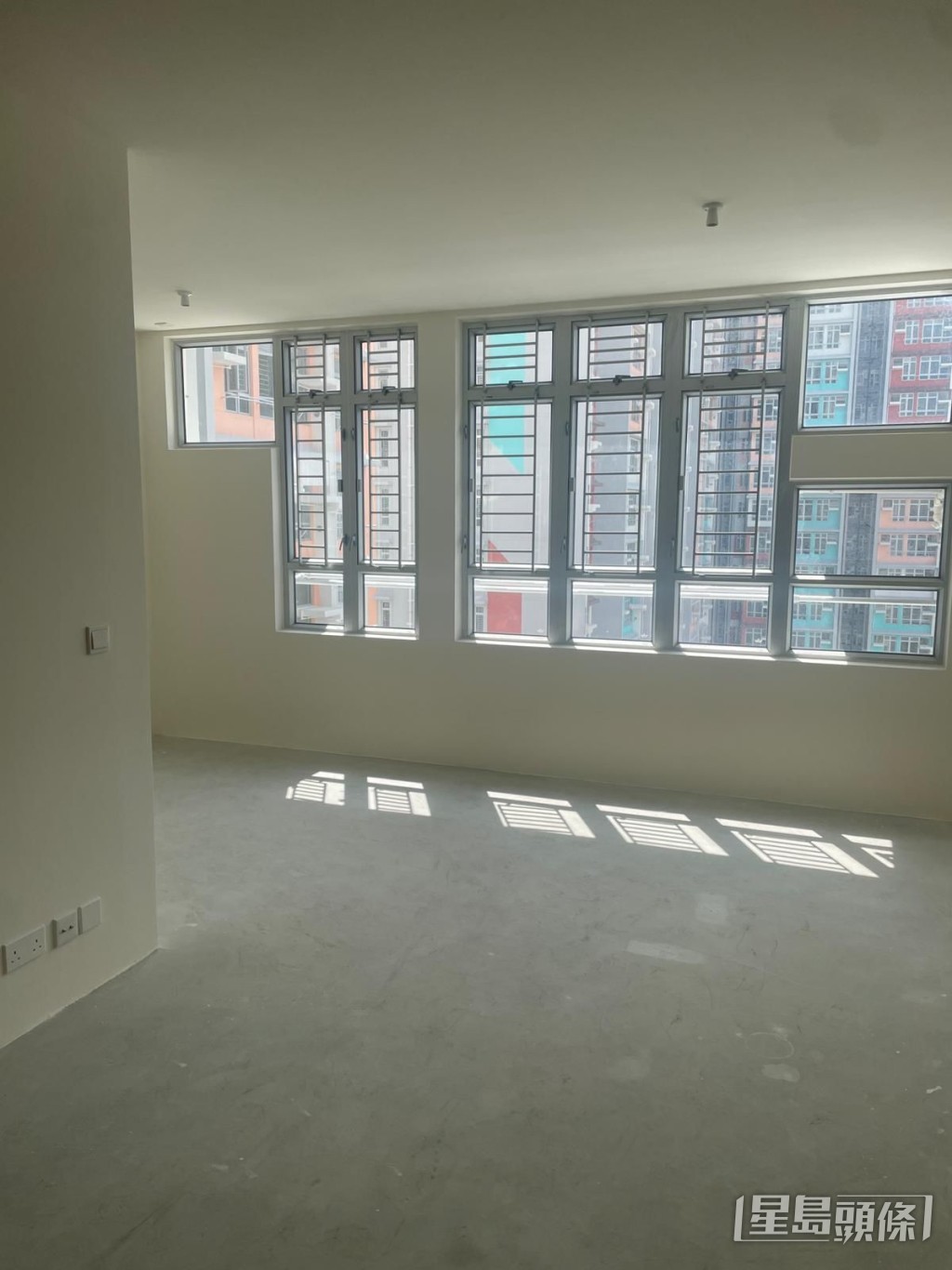 单位装修前。 单位装修前。