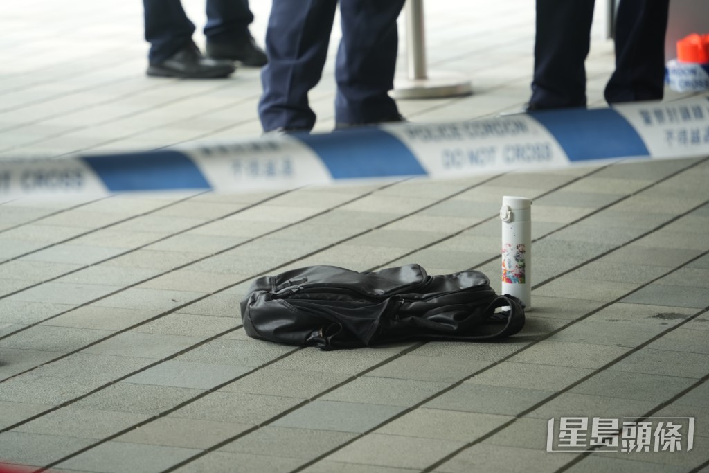 現場被圍封的證物。吳豔玲攝 現場被圍封的證物。吳豔玲攝