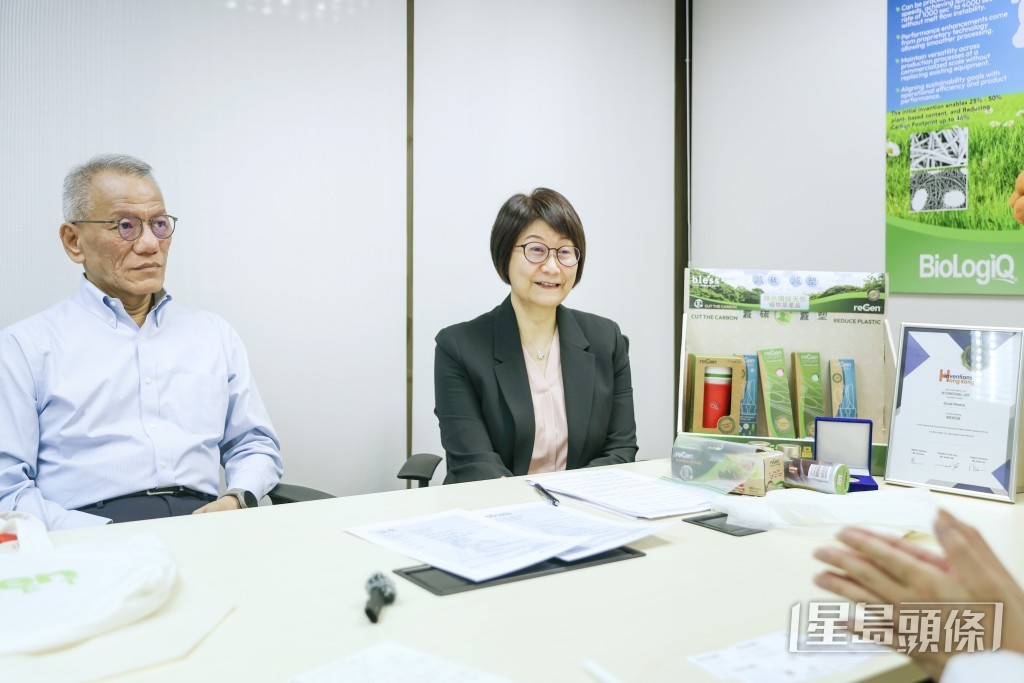 她強調,植物基物料是100%可堆肥(compostable)、無毒、不傷害泥土。何家豪攝 她強調,植物基物料是100%可堆肥(compostable)、無毒、不傷害泥土。何家豪攝