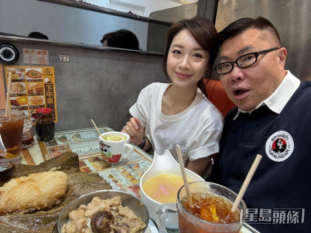 胡慧冲帶「冬蔭表姐」阿Yen光顧港式茶餐廳。