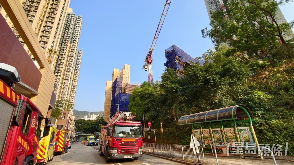 消防接報到場戒備。