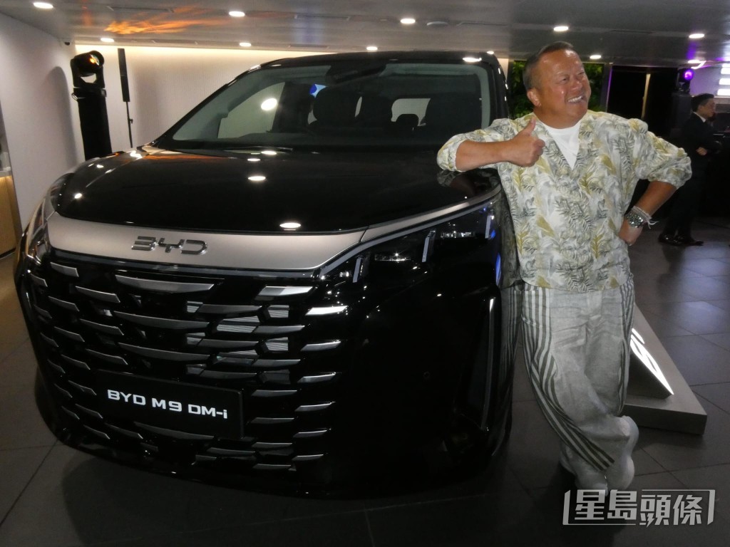 曾志偉今日出席新車發布會。 曾志偉今日出席新車發布會。