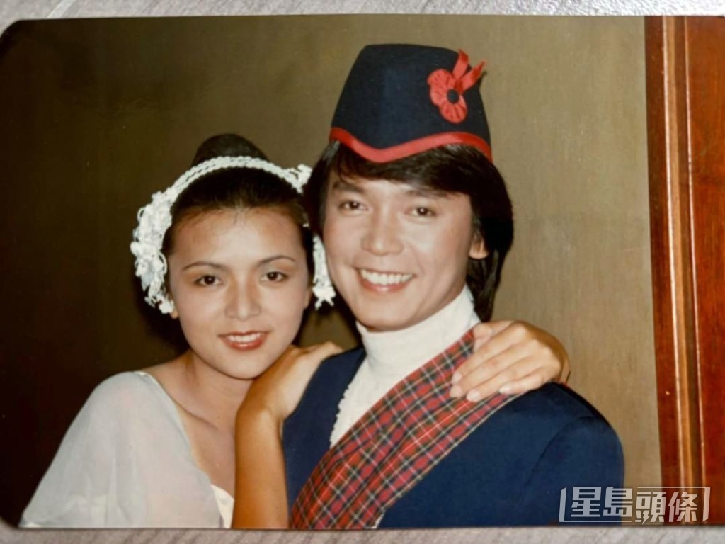 路易認跟陳玉蓮拍過拖。