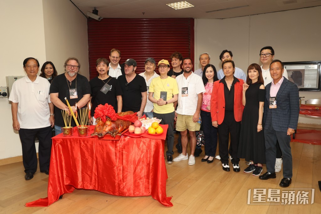 文化中心昨晚(3日)舉行為以貓王皮禮士利為主題的音樂會。 文化中心昨晚(3日)舉行為以貓王皮禮士利為主題的音樂會。
