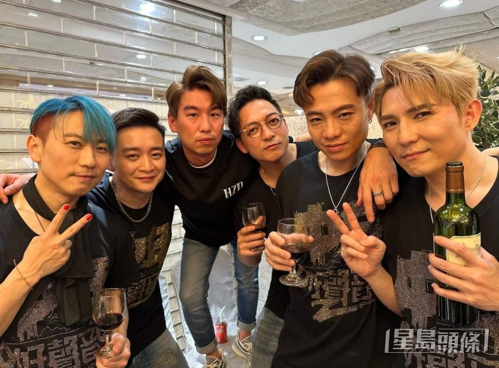 松啲们无分彼此。 松啲们无分彼此。