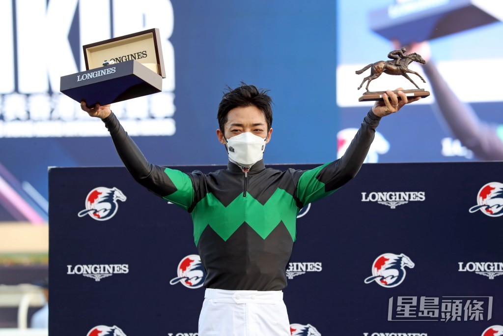 川田將雅策騎「唯獨愛你」獲勝。 川田將雅策騎「唯獨愛你」獲勝。
