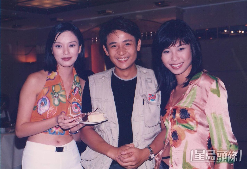 黄泽锋1985年入行至今，由1987年至2012年服务TVB长达25年。