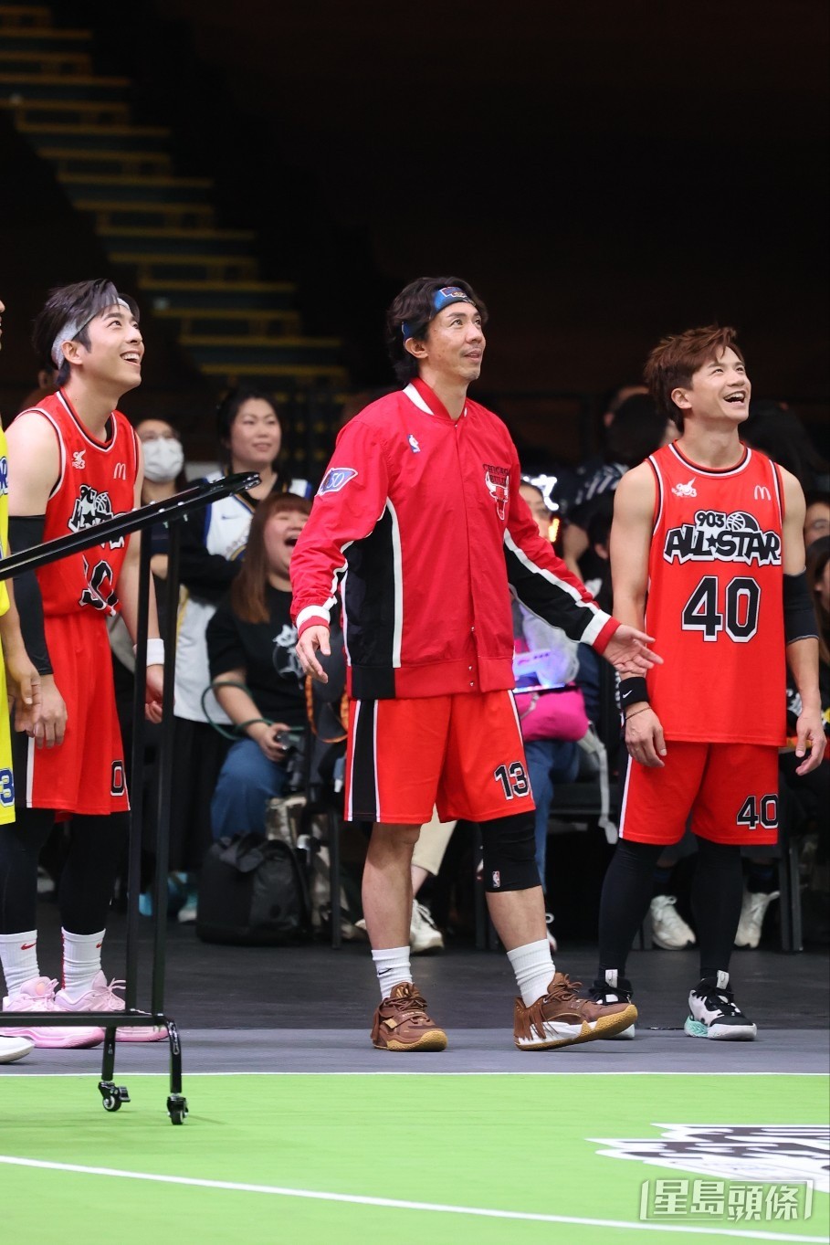 張繼聰賽前熱身。 張繼聰賽前熱身。