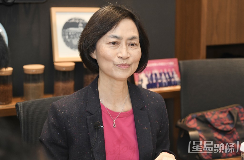 王淑英強調獎學金的挑選準則是「擇優而選」。何君健攝 王淑英強調獎學金的挑選準則是「擇優而選」。何君健攝