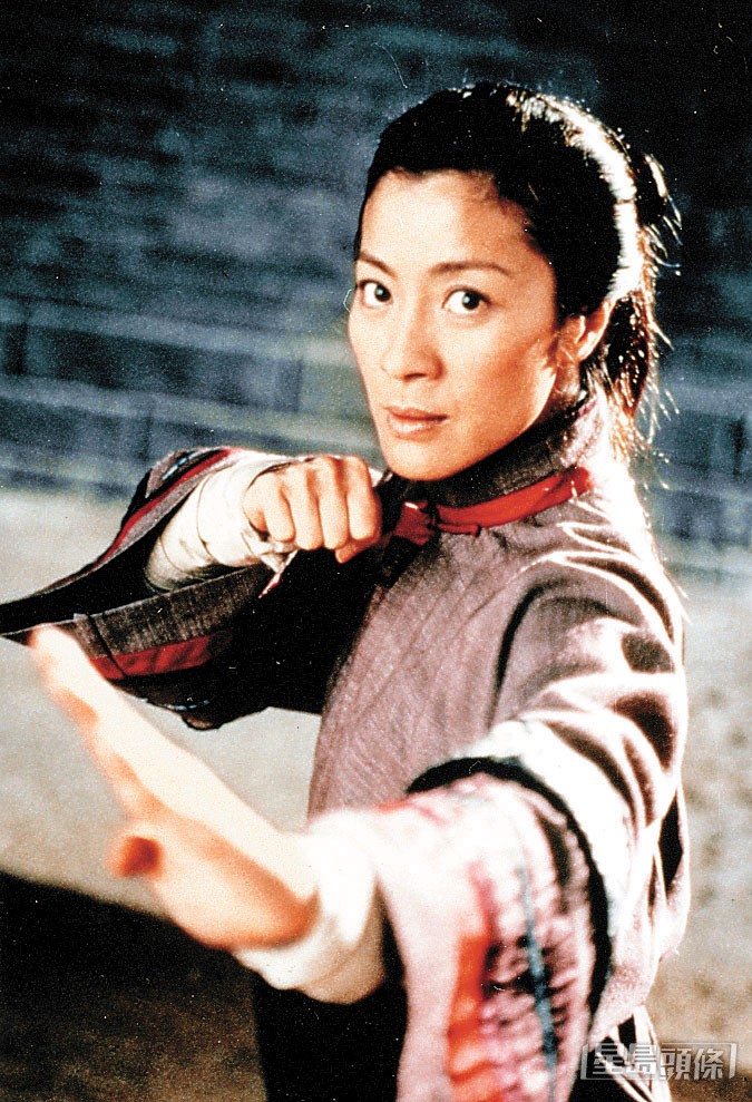 2000年拍《臥虎藏龍》再度揚威國際。 2000年拍《臥虎藏龍》再度揚威國際。