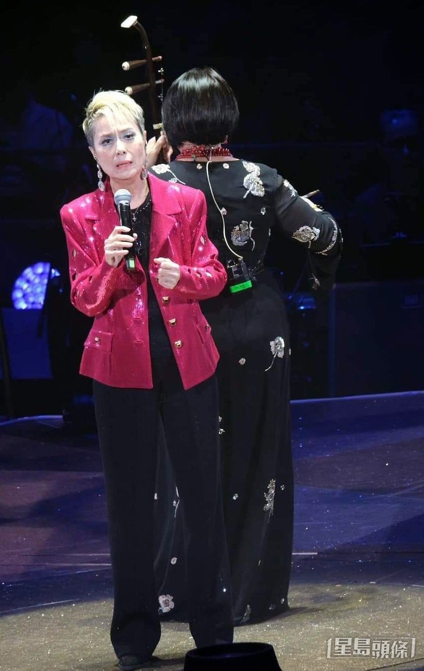 3個月前，仙杜拉曾返港為《情牽煇黃經典演唱會》演出。