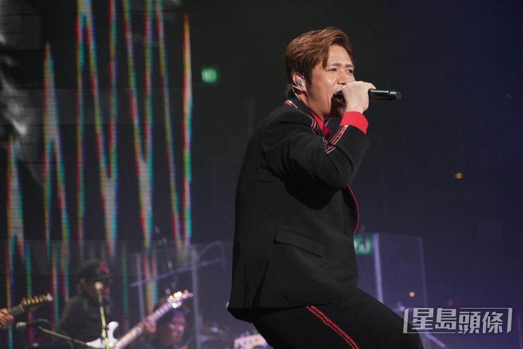 吳亦偉落力演出。