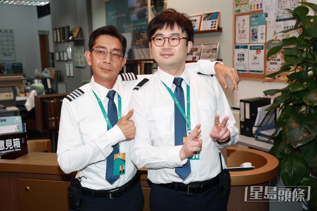 麥沛東李尚正互相交波好好玩。 麥沛東李尚正互相交波好好玩。