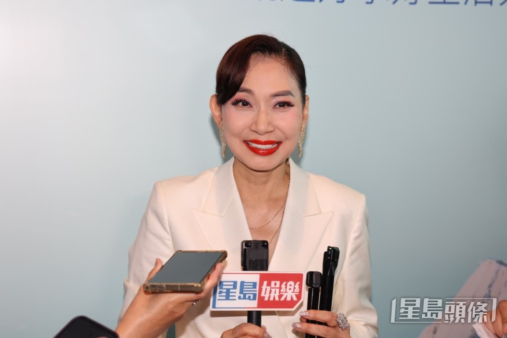 鄺美雲將會支持港姐決賽。