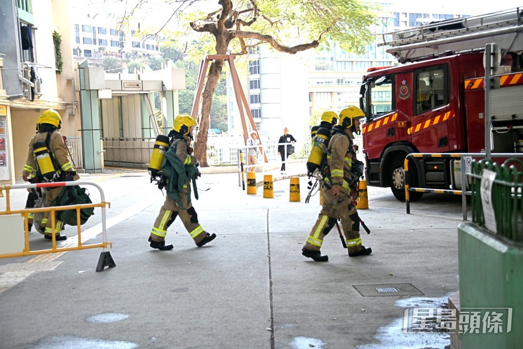 消防救熄火警。