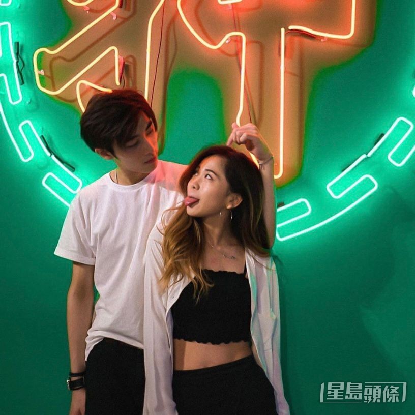 有指Phoebus與女友張天穎本身已談婚論嫁。 有指Phoebus與女友張天穎本身已談婚論嫁。