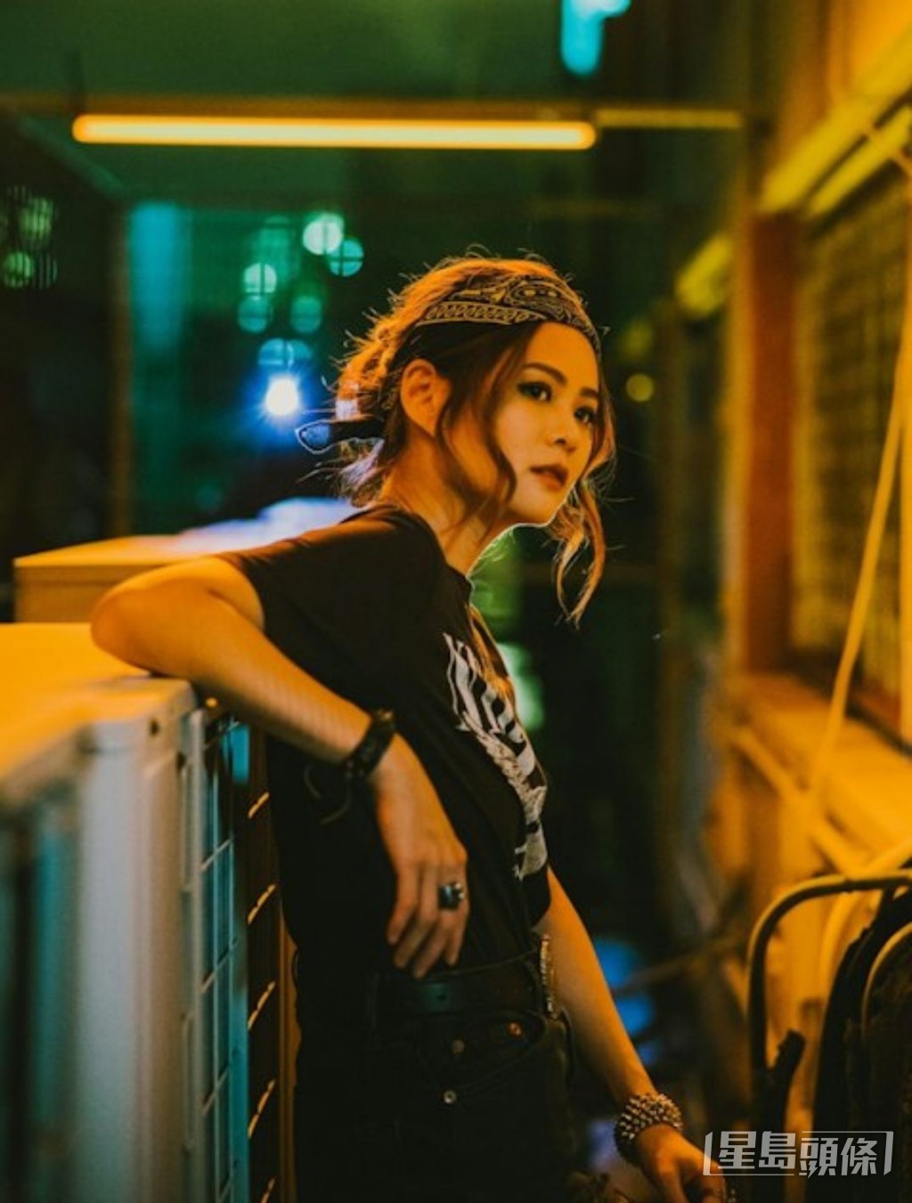 方泳琳片中是一位非常豪迈的女生。