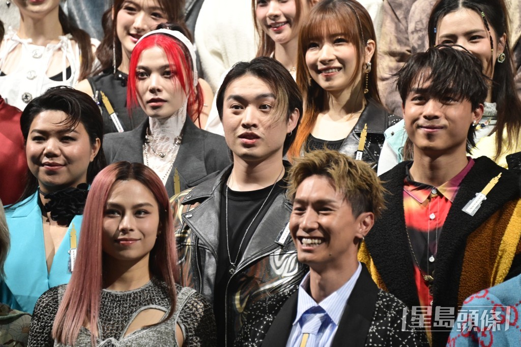 人氣男團MIRROR則只有AK、lan、Jer三位成員出席。 人氣男團MIRROR則只有AK、lan、Jer三位成員出席。