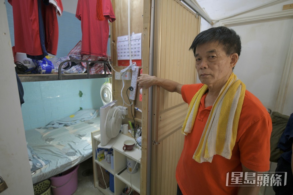 劏房戶居住環境空氣多不流通，在夏天面對高溫。資料圖片