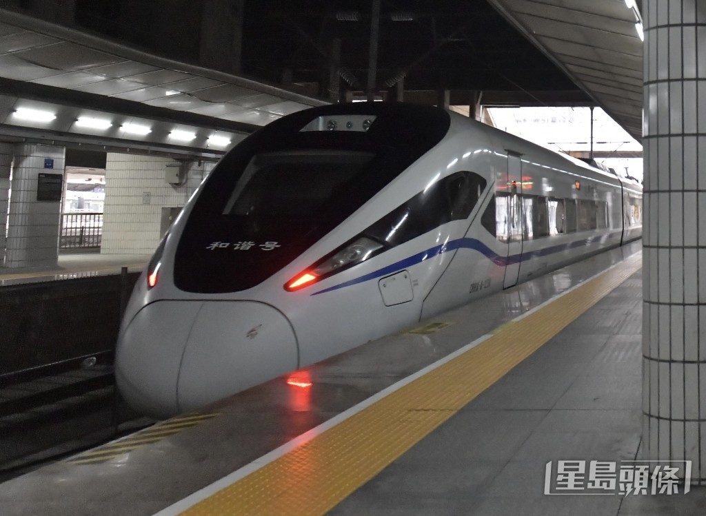 個別來往香港西九龍站及北京西、廣州南的高速鐵路列車車次取消。資料圖片 個別來往香港西九龍站及北京西、廣州南的高速鐵路列車車次取消。資料圖片