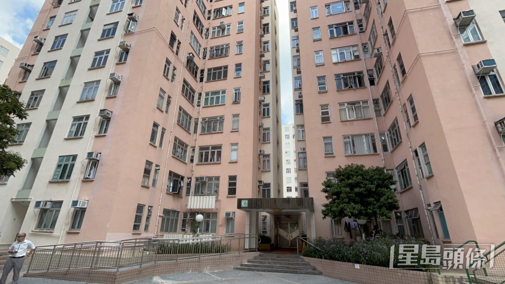 現場為德福花園C座。 現場為德福花園C座。