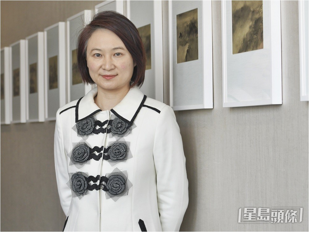 李慧琼說「提升自我要求是一個議員應做的工作」,履職開會、積極反映民意為議員的責任。資料圖片 李慧琼說「提升自我要求是一個議員應做的工作」,履職開會、積極反映民意為議員的責任。資料圖片
